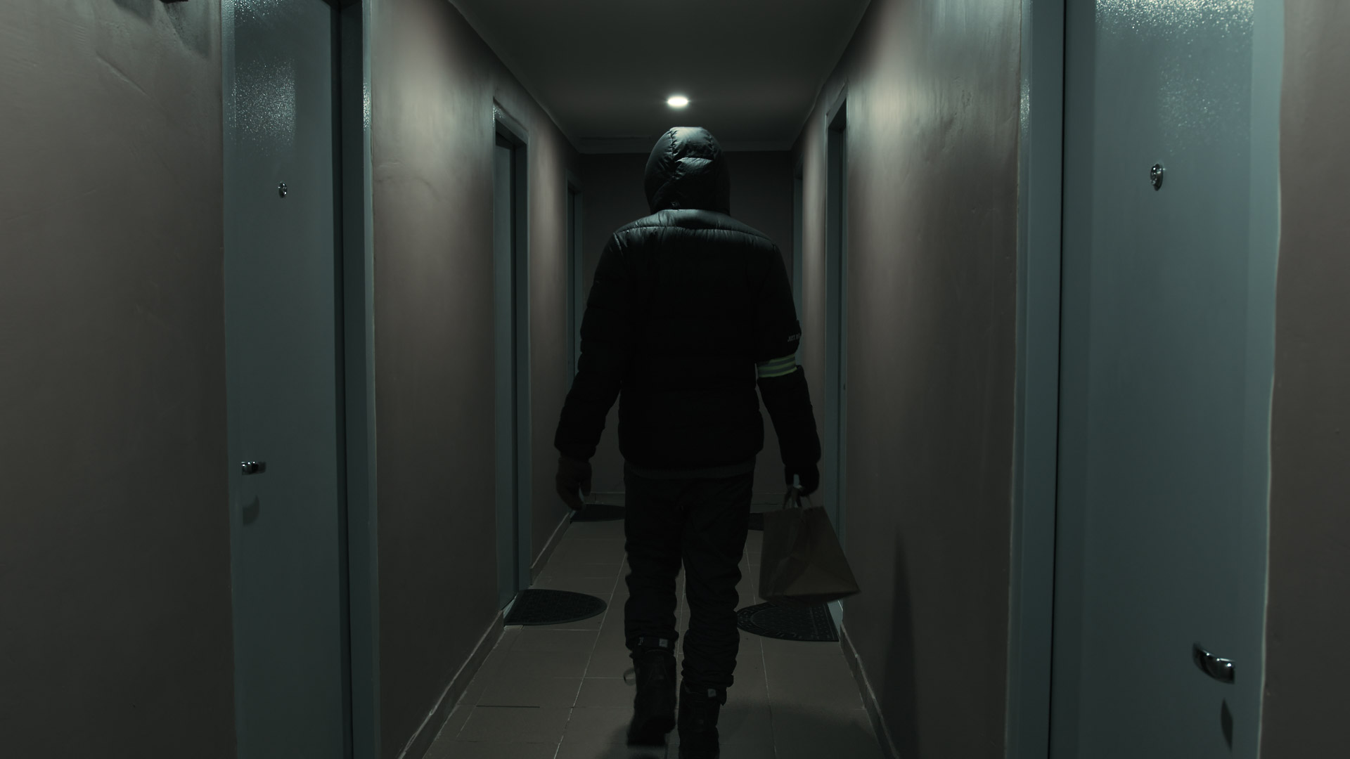 Alien Rider still 4
